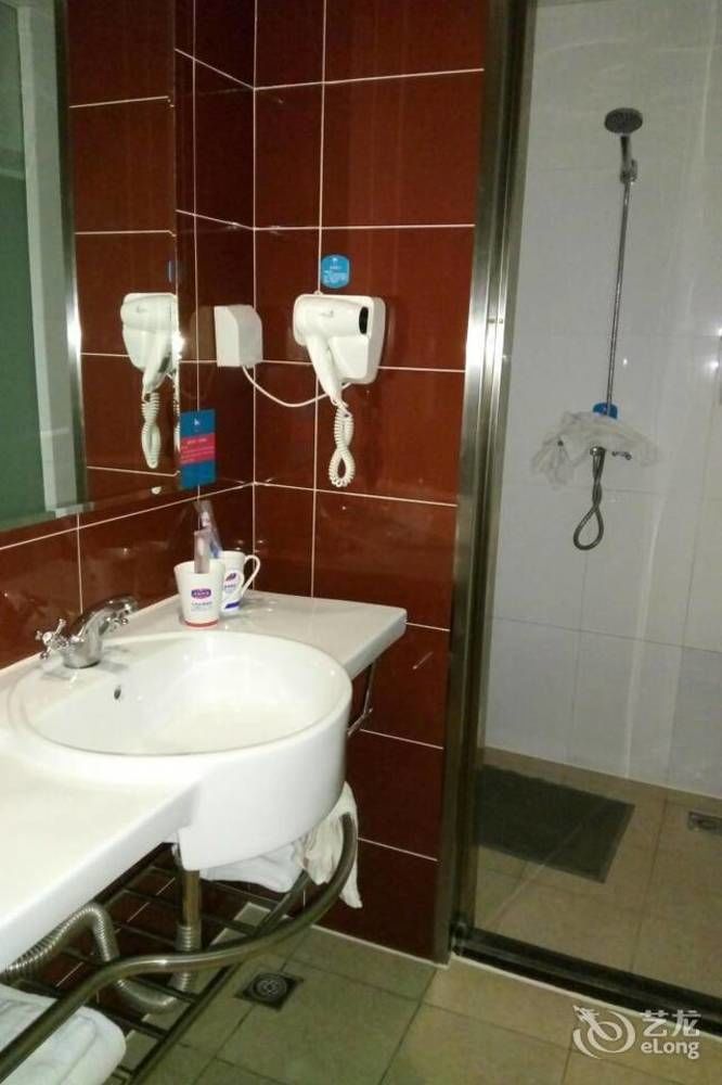 Hanting Express Beijing Guomao Экстерьер фото
